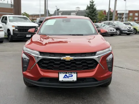Photos of 2024 CHEVROLET TRAX LS GAS SAVER GREAT LOOK VALUE for sale in Columbus, OH at Auto Palace