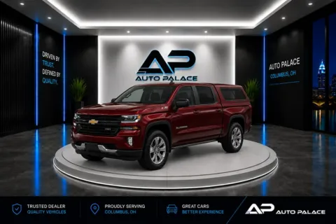 Red 2017 CHEVROLET SILVERADO 1500 LT 4X4 5.3L V8 Z71 CLEAN for sale in Columbus, OH