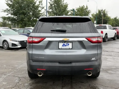 More photos of 2021 CHEVROLET TRAVERSE LS 3RD ROW GREAT PRICE at Auto Palace, OH