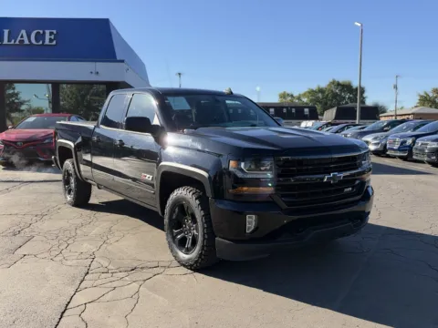 Another view of 2018 CHEVROLET SILVERADO 1500 LT 4X4 5.3L V8 Z71 CLEAN for sale in Columbus, OH at Auto Palace