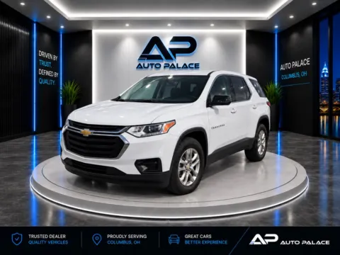 White 2018 CHEVROLET TRAVERSE LS for sale in Columbus, OH