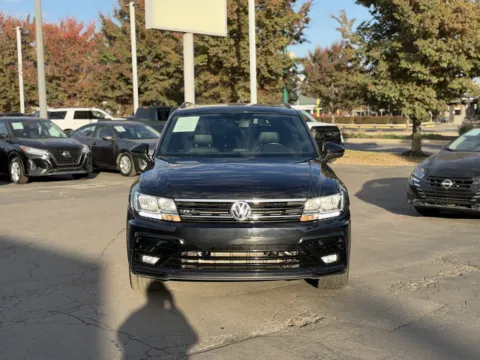 Photos of 2020 VOLKSWAGEN TIGUAN SE R-LINE for sale in Columbus, OH at Auto Palace