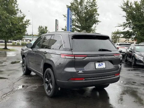 More photos of 2024 JEEP GRAND CHEROKEE LIMITED ONLY 16K MILE SHARP at Auto Palace, OH