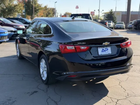 More photos of 2017 CHEVROLET MALIBU LT at Auto Palace, OH