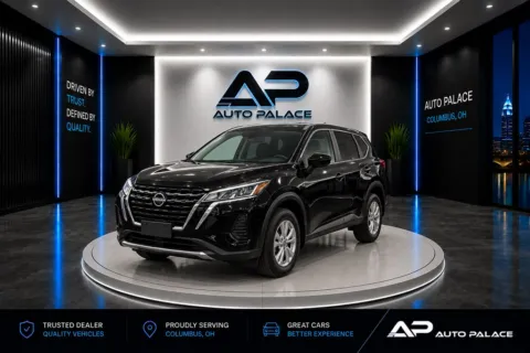 Black 2022 NISSAN KICKS for sale in Columbus, OH