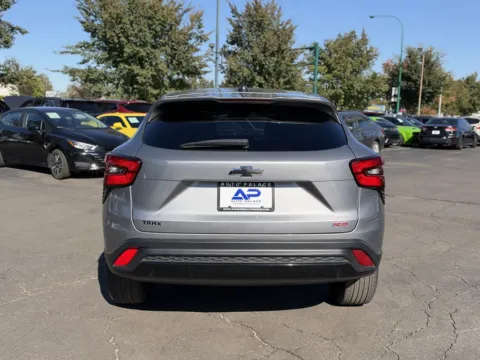 More photos of 2024 CHEVROLET TRAX 1RS at Auto Palace, OH