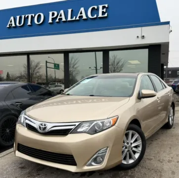 Gold 2012 TOYOTA CAMRY XLE for sale in Columbus, OH