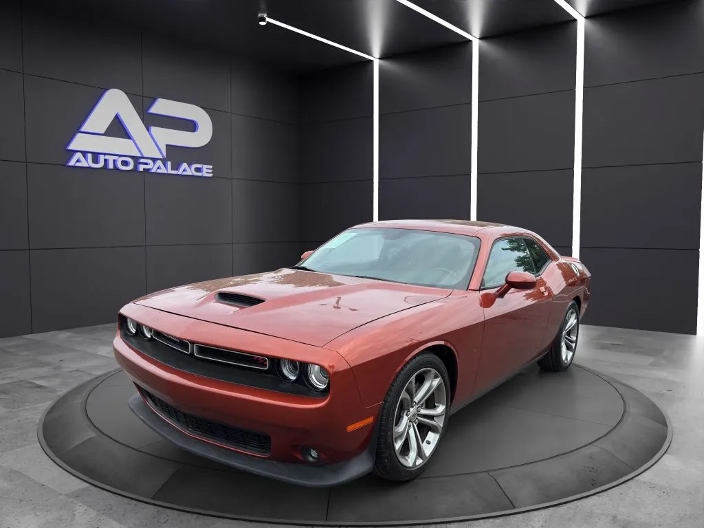 Orange 2022 DODGE CHALLENGER R/T KBB VALUE 28K WOW for sale in Columbus, OH