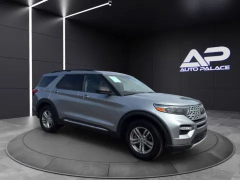 Another view of 2023 FORD EXPLORER XLT KBB VALUE 33K WOW for sale in Columbus, OH at Auto Palace