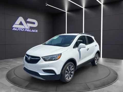 White 2022 BUICK ENCORE PREFERRED KBB 19K WOW for sale in Columbus, OH