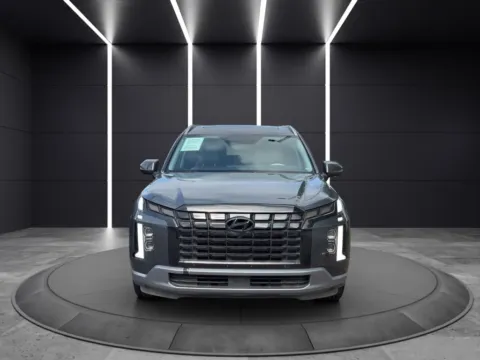 Photos of 2023 HYUNDAI PALISADE LIMITED KBB VALUE 31K for sale in Columbus, OH at Auto Palace