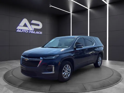 Blue 2023 CHEVROLET TRAVERSE LS for sale in Columbus, OH