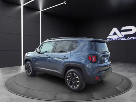 More photos of 2023 JEEP RENEGADE LATITUDE KBB VALUE 27K WOW at Auto Palace, OH