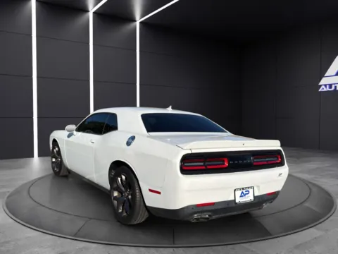 More photos of 2018 DODGE CHALLENGER SXT at Auto Palace, OH