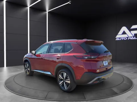 More photos of 2023 NISSAN ROGUE SL KBB VALUE 26K WOW at Auto Palace, OH