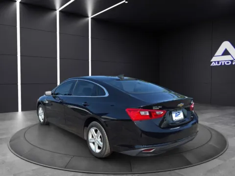 More photos of 2019 CHEVROLET MALIBU LS at Auto Palace, OH