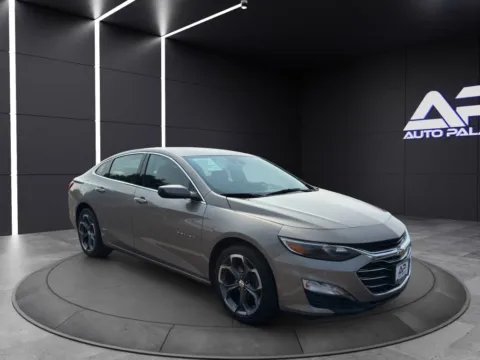 Another view of 2023 CHEVROLET MALIBU LT for sale in Columbus, OH at Auto Palace