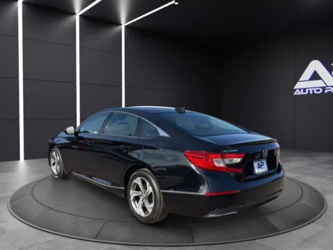 More photos of 2018 HONDA ACCORD EX KBB VALUE 19K WOW at Auto Palace, OH