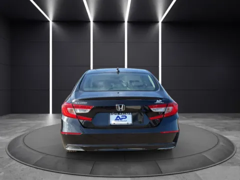 More photos of 2018 HONDA ACCORD EX KBB VALUE 19K WOW at Auto Palace, OH
