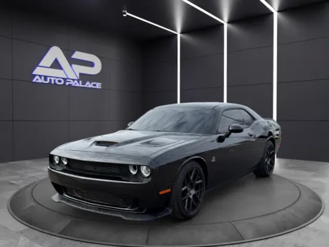 Black 2017 DODGE CHALLENGER R/T 392 RED LEATHER SHARP for sale in Columbus, OH