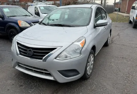 Silver 2016 NISSAN VERSA S for sale in Columbus, OH
