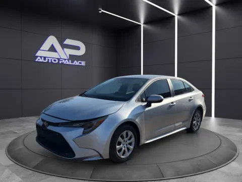 Silver 2023 TOYOTA COROLLA LE for sale in Columbus, OH