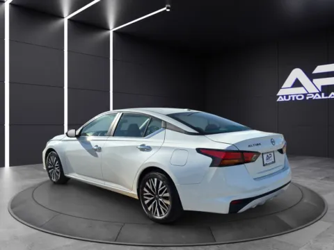 More photos of 2024 NISSAN ALTIMA SV at Auto Palace, OH