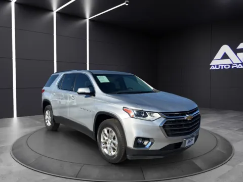 Another view of 2019 CHEVROLET TRAVERSE LT for sale in Columbus, OH at Auto Palace