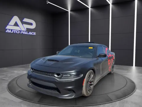 Black 2019 DODGE CHARGER SRT HELLCAT VERY SHARP for sale in Columbus, OH