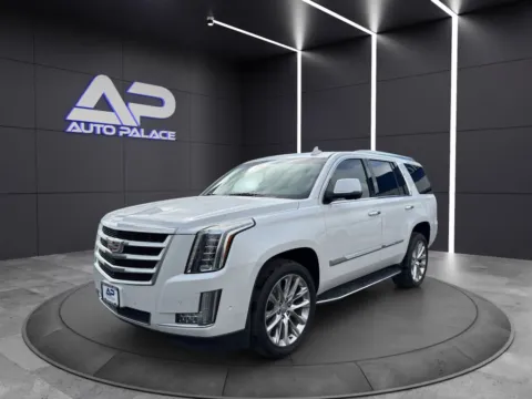 White 2019 CADILLAC ESCALADE LUXURY for sale in Columbus, OH