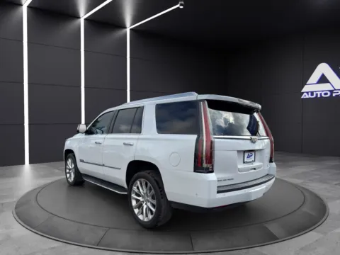 More photos of 2019 CADILLAC ESCALADE LUXURY at Auto Palace, OH