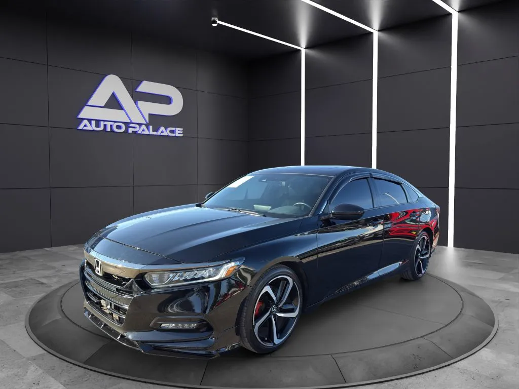 Black 2018 HONDA ACCORD SPORT for sale in Columbus, OH