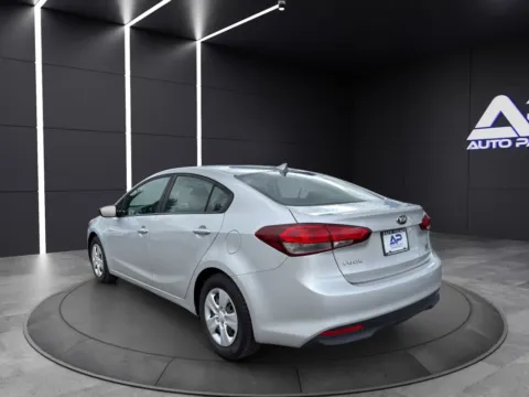More photos of 2017 KIA FORTE LX at Auto Palace, OH