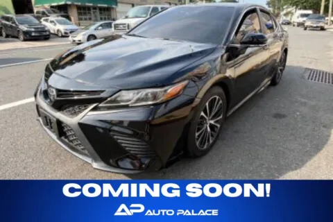 Black 2018 TOYOTA CAMRY SE KBB VALUE 18,5K WOW for sale in Columbus, OH