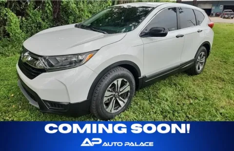 White 2019 HONDA CR-V LX for sale in Columbus, OH