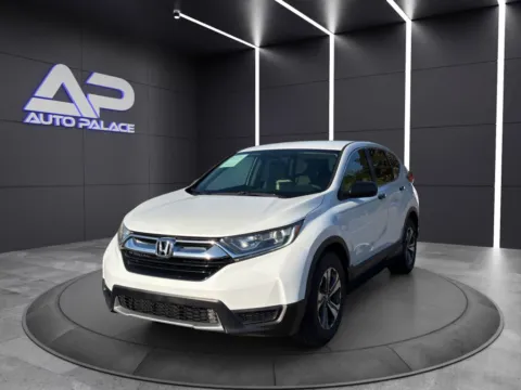 White 2019 HONDA CR-V LX for sale in Columbus, OH