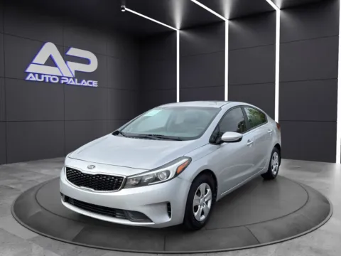 Silver 2018 KIA FORTE LX for sale in Columbus, OH