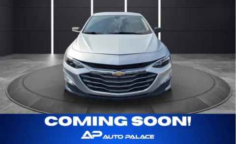 Silver 2020 CHEVROLET MALIBU LS KBB VALUE 13,5K WOW for sale in Columbus, OH