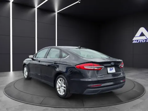 More photos of 2020 FORD FUSION SE at Auto Palace, OH