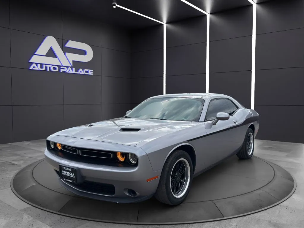 Silver 2015 DODGE CHALLENGER SXT for sale in Columbus, OH