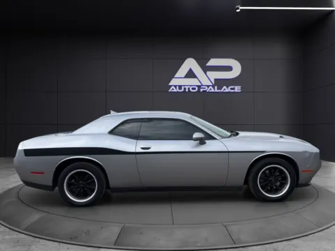 More photos of 2015 DODGE CHALLENGER SXT at Auto Palace, OH