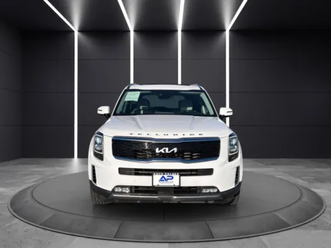 Photos of 2022 KIA TELLURIDE SX KBB VALUE 36K WOW for sale in Columbus, OH at Auto Palace