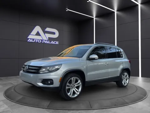 Silver 2012 VOLKSWAGEN TIGUAN S for sale in Columbus, OH