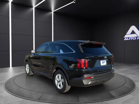 More photos of 2021 KIA SORENTO LX KBB VALUE $17,200 WOW at Auto Palace, OH