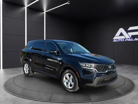 Another view of 2021 KIA SORENTO LX KBB VALUE $17,200 WOW for sale in Columbus, OH at Auto Palace