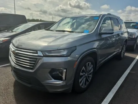 Gray 2023 CHEVROLET TRAVERSE PREMIER KBB VALUE 39K WOW for sale in Columbus, OH