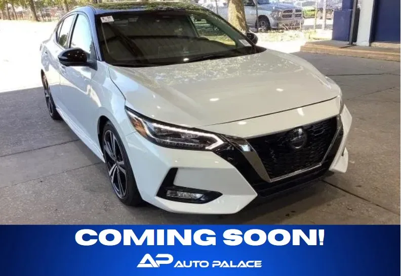 White 2023 NISSAN SENTRA SR KBB VALUE 21K WOW for sale in Columbus, OH