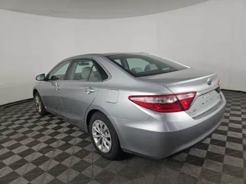Photos of 2016 TOYOTA CAMRY LE for sale in Columbus, OH at Auto Palace