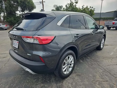 Photos of 2020 FORD ESCAPE SE for sale in Columbus, OH at Auto Palace