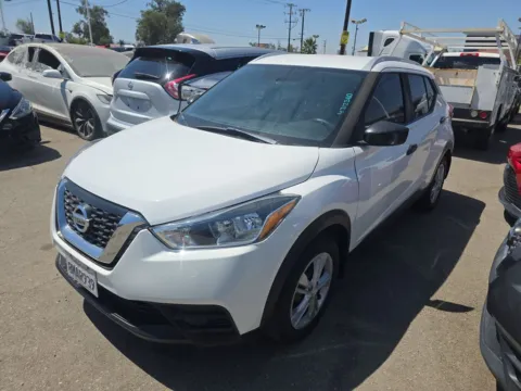 White 2019 NISSAN KICKS for sale in Columbus, OH